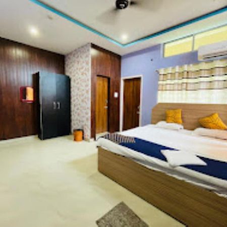 Hotel Royal Palace Bongara Kaharpara Экстерьер фото